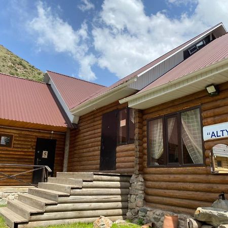 Altyn Arashan Guesthouse Exterior photo